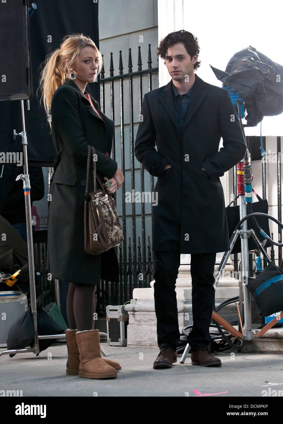 Blake Lively, Penn Badgley on location for 'Gossip Girl' in Manhattan's