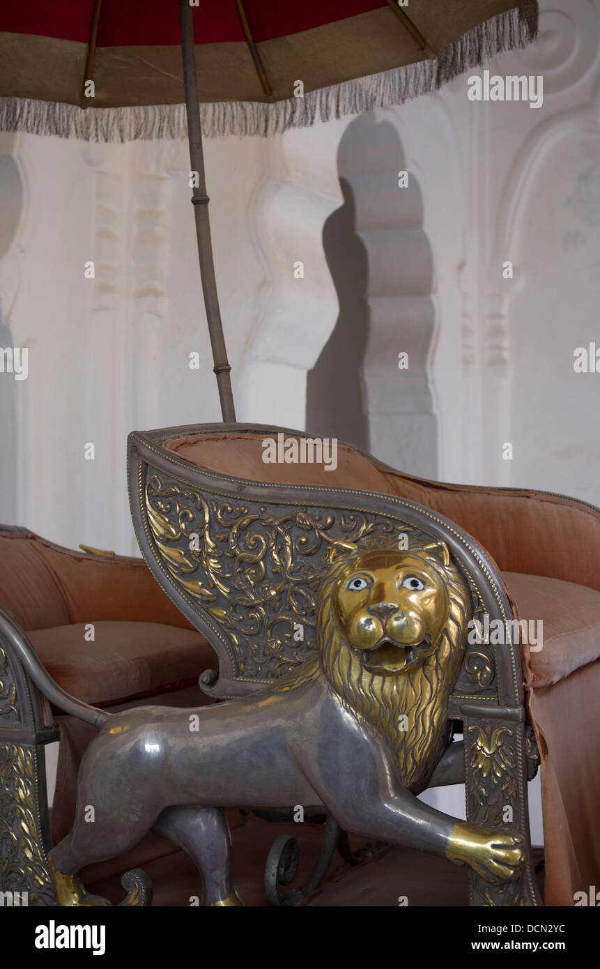 Silver hodah, elephant seat of the Mughal emperor Shahjahan.  on display  inside the Palace complex - Mehrangarh Fort - Jodhpur, Stock Photo