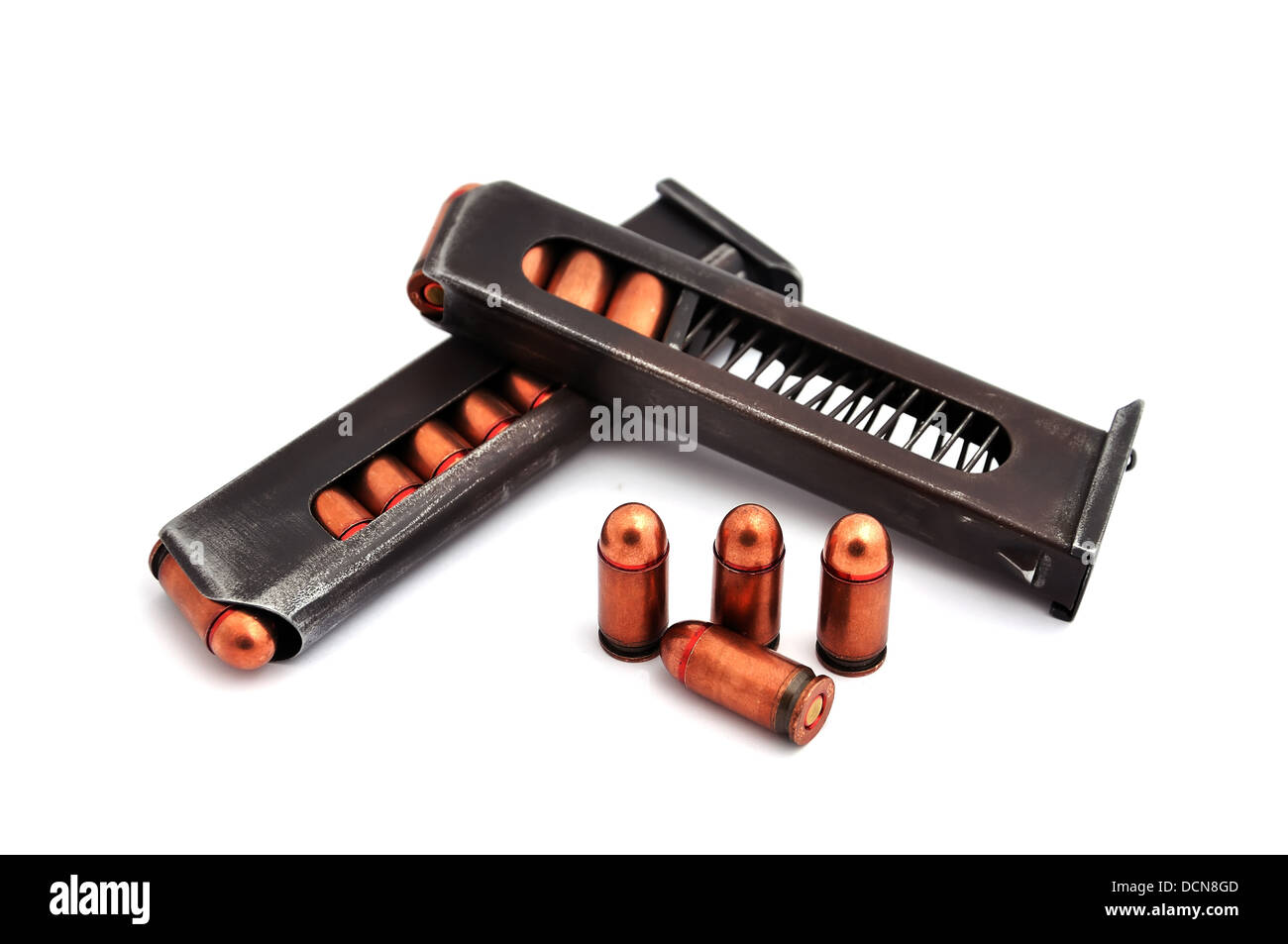 62. обойма иж. обойма пкмн 400 патрон. обойма пистолета тт. выпасть из обоймы.