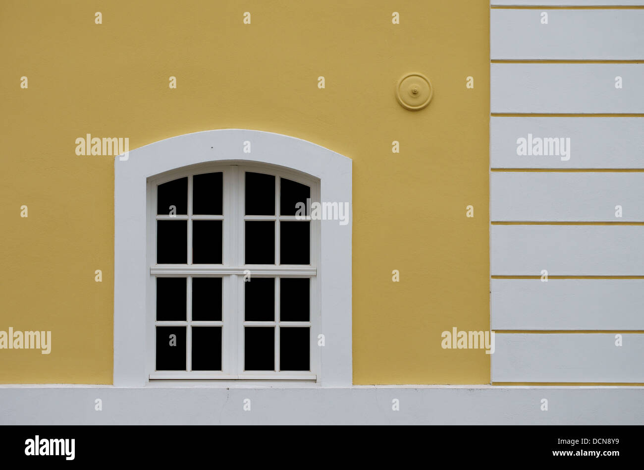 House facade with window Stock Photo - Alamy