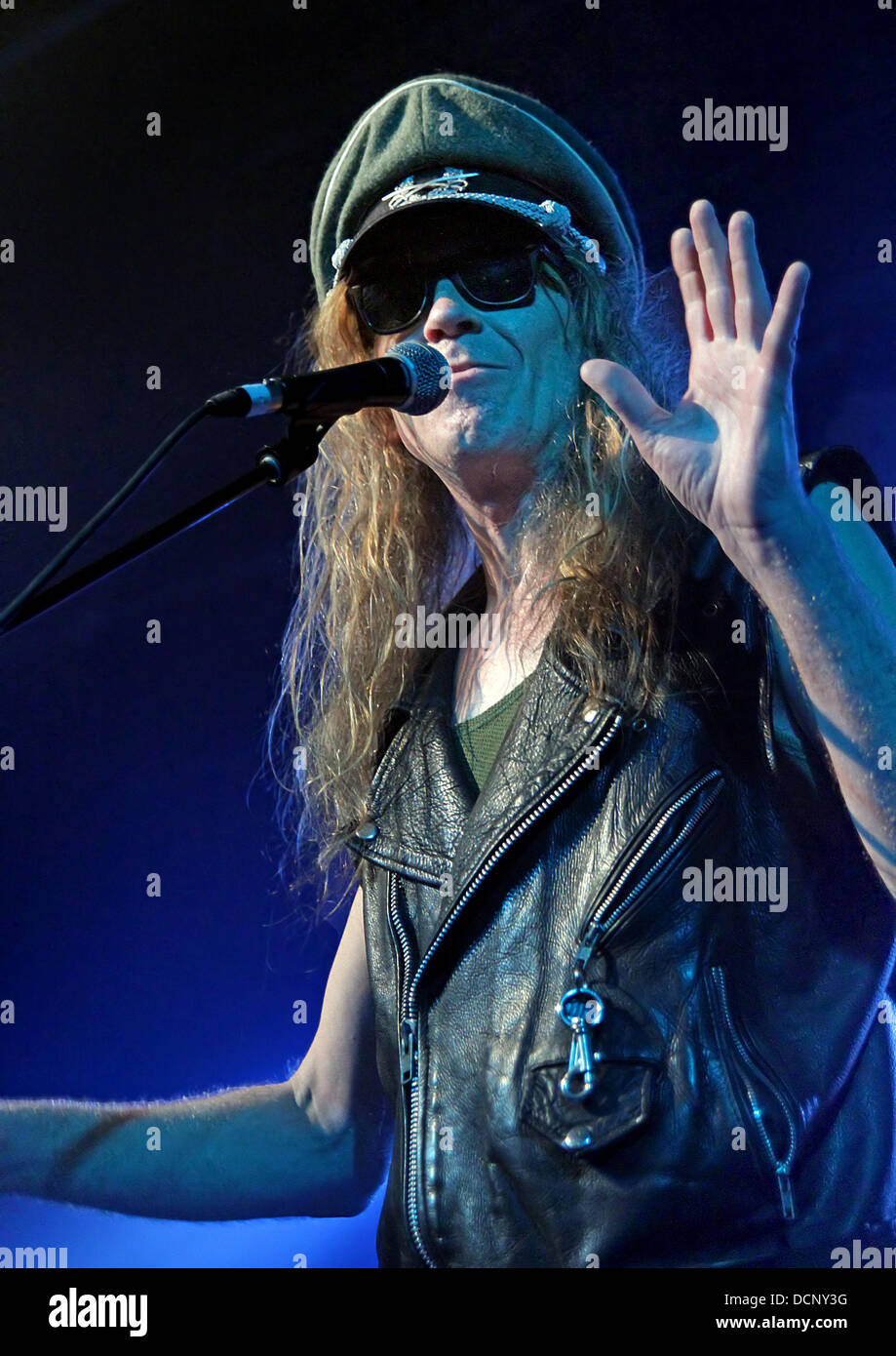 Julian cope hires stock photography and images Alamy
