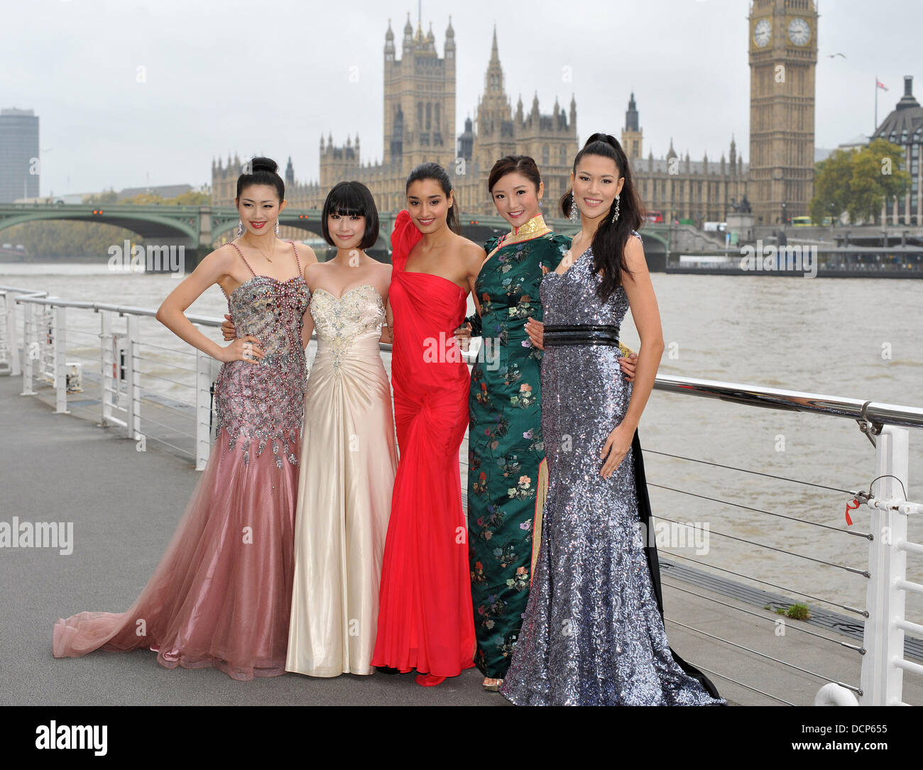 Miss China, Miss Japan, Miss India, Miss Hong Kong, Miss Philippines Miss World - photocall held at the London Eye Pier. London, England - 31.10.11 Stock Photo