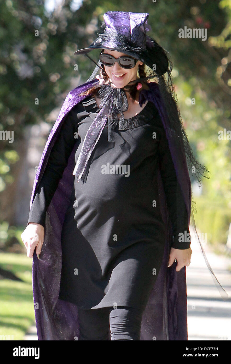 Jennifer Garner Witch Halloween Costume Jennifer Garner Witch Halloween Costume