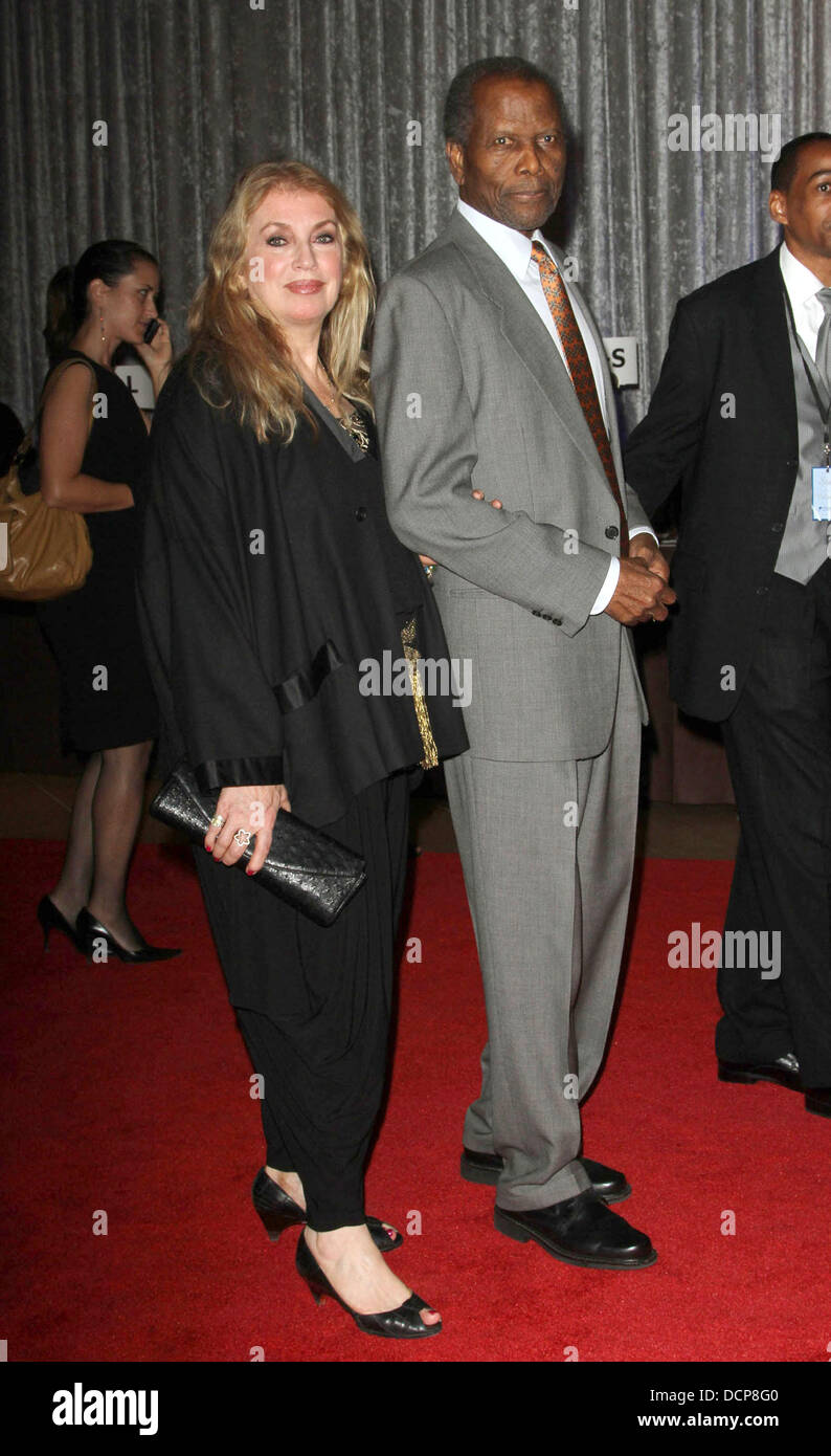 Sidney Poitier and Joanna Shimkus The Fulfillment Fund's '2011 Stars Gala' held at The Beverly Hilton Hotel Beverly Hills, California - 01.11.11 Stock Photo