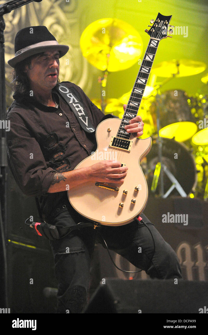 Phil Campbell of Motorhead performing at the Wolverhampton Civic Centre