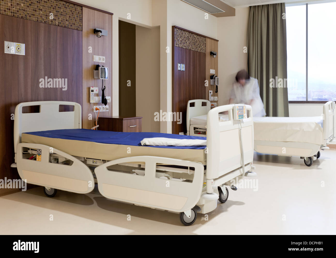 Hospital bed hires stock photography and images Alamy