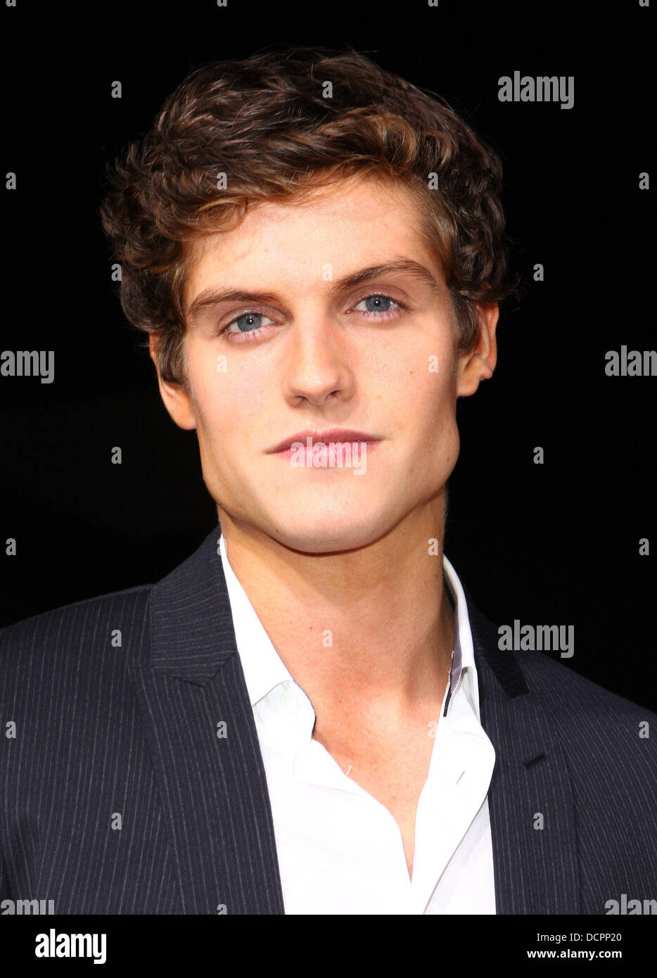 Daniel Sharman. Дэниел Шарман Волчонок. Дэниел Эндрю Шарман. Дэниел Шарман 2022. Дэниэл броклбэнк. Daniel Sharman. Дэниел Шарман Волчонок. Дэниел Эндрю Шарман. Дэниел Шарман 2022.
