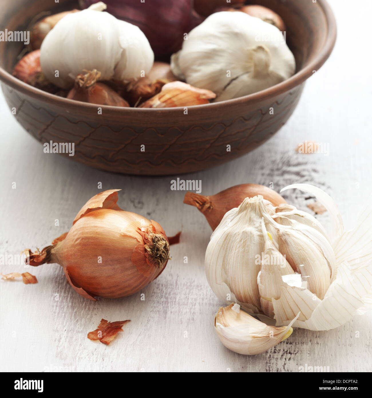 Onion and garlic Stock Photo - Alamy