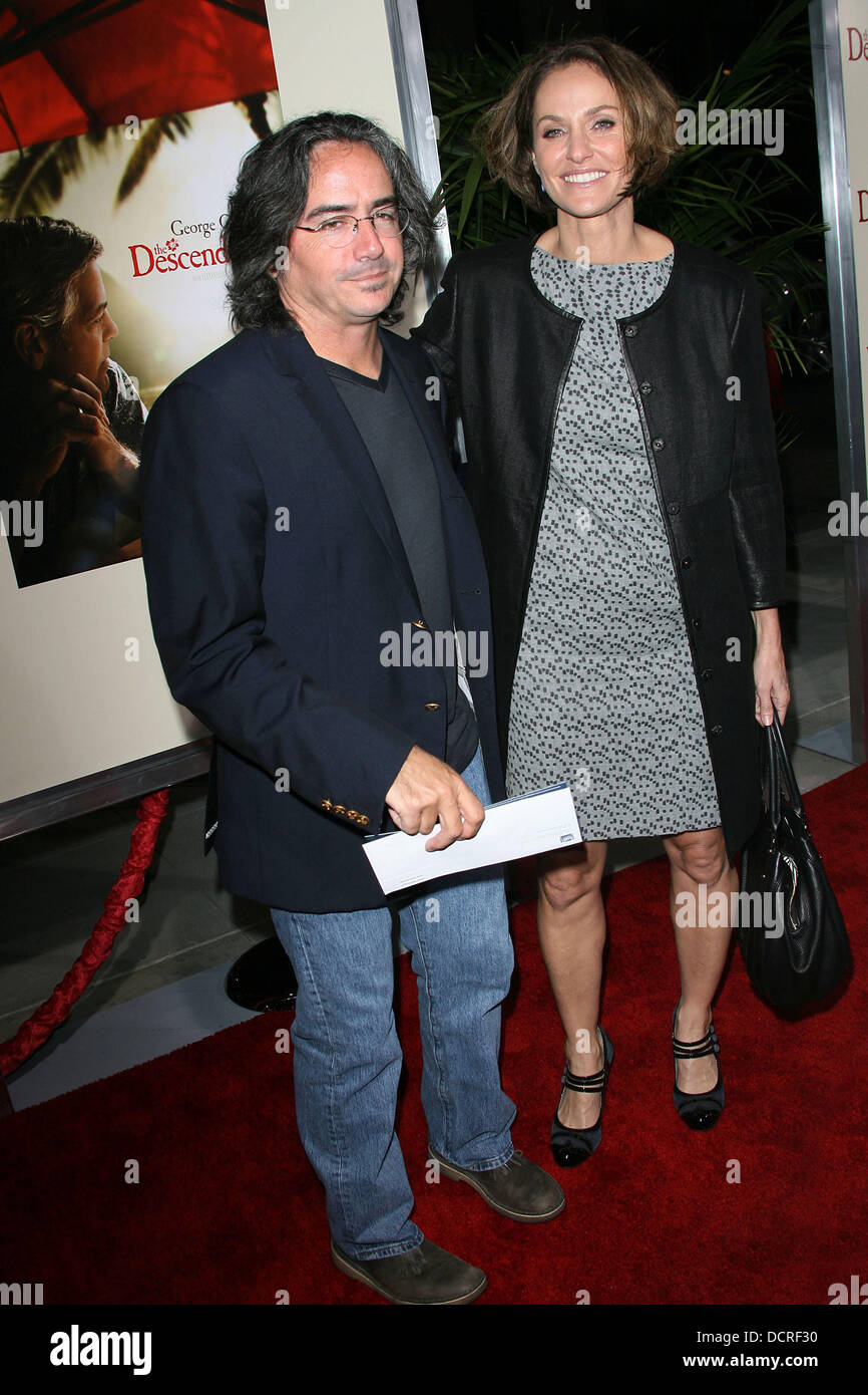 Amy Brenneman with husband Brad Silberling The Descendants Los Angeles Premiere held at Samuel Goldwyn Theater Academy of Motion Picture Arts and Sciences Los Angeles, California - 15.11.11 Stock Photo