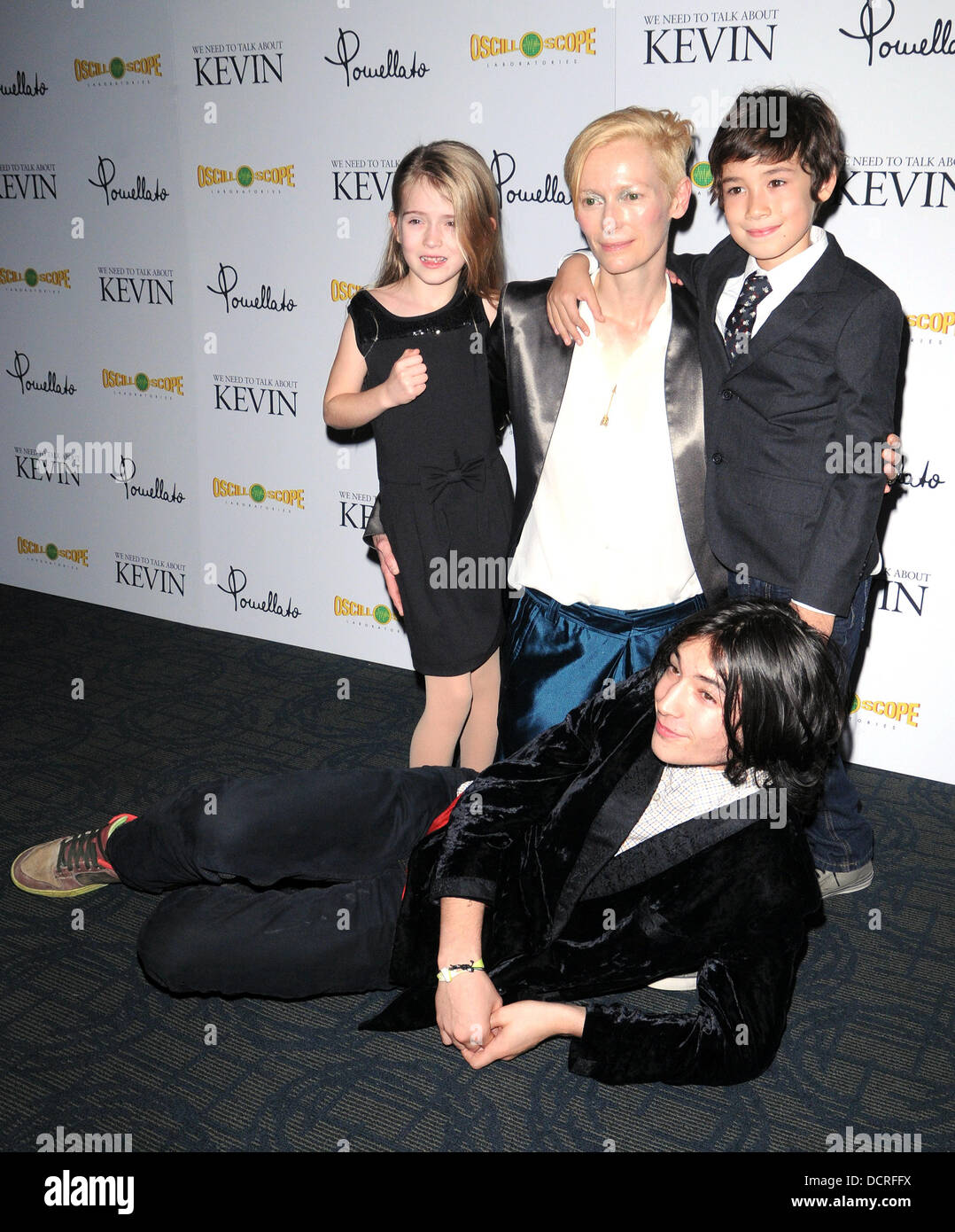 Ezra miller and jasper newell hires stock photography and images Alamy