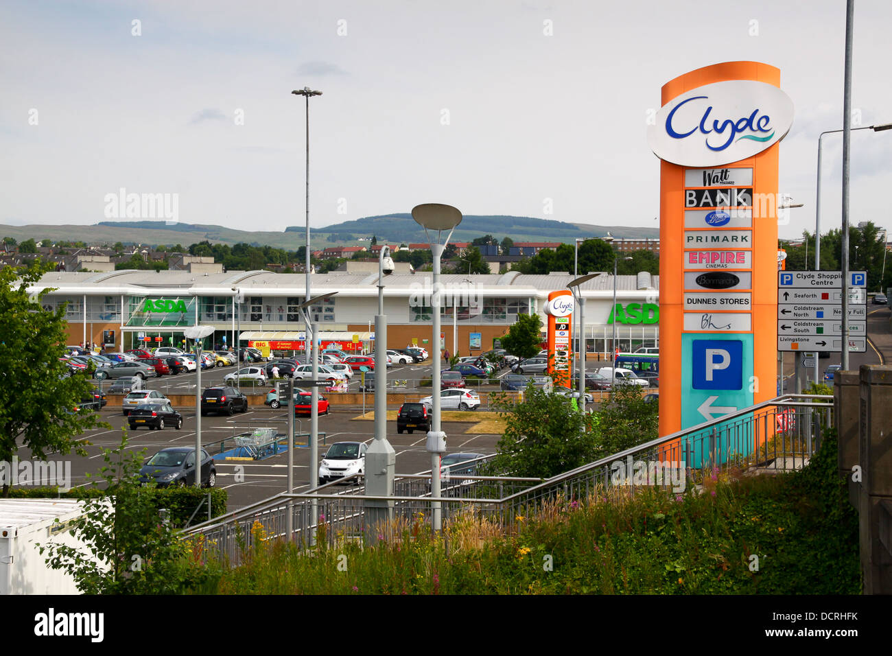 Clyde Shopping Centre and Forth and Clyde canal Clydebank Stock Photo Alamy