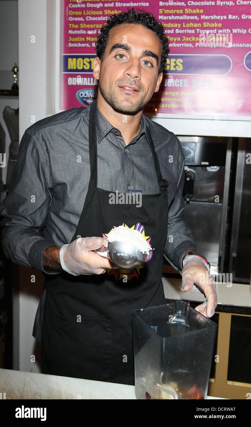 Dwayne De Rosario Dwayne De Rosario creates his own signature vegan