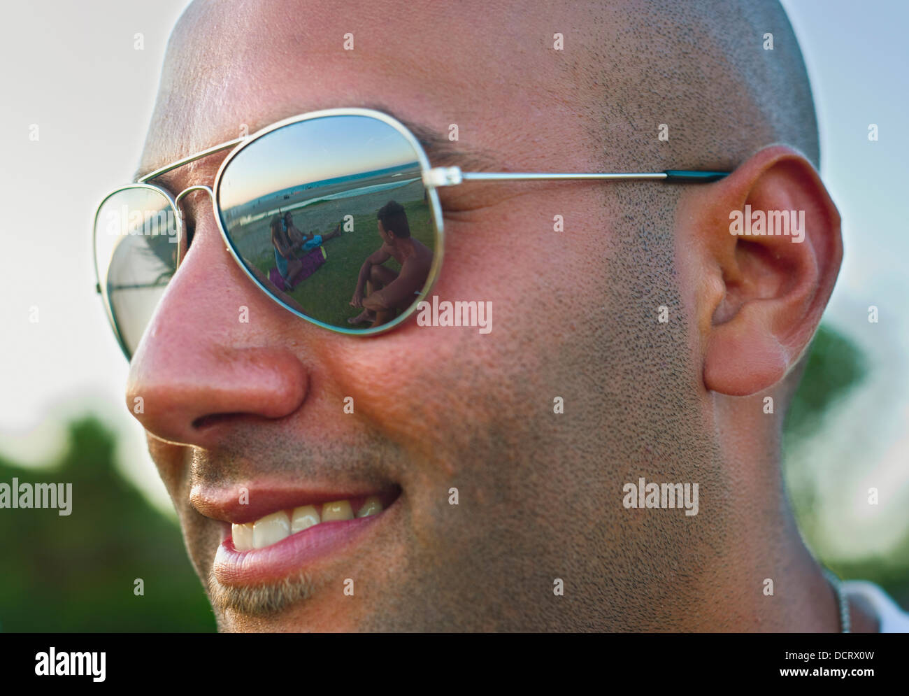 6,552 Reflection Sunglasses Man Stock Photos, High-Res Pictures