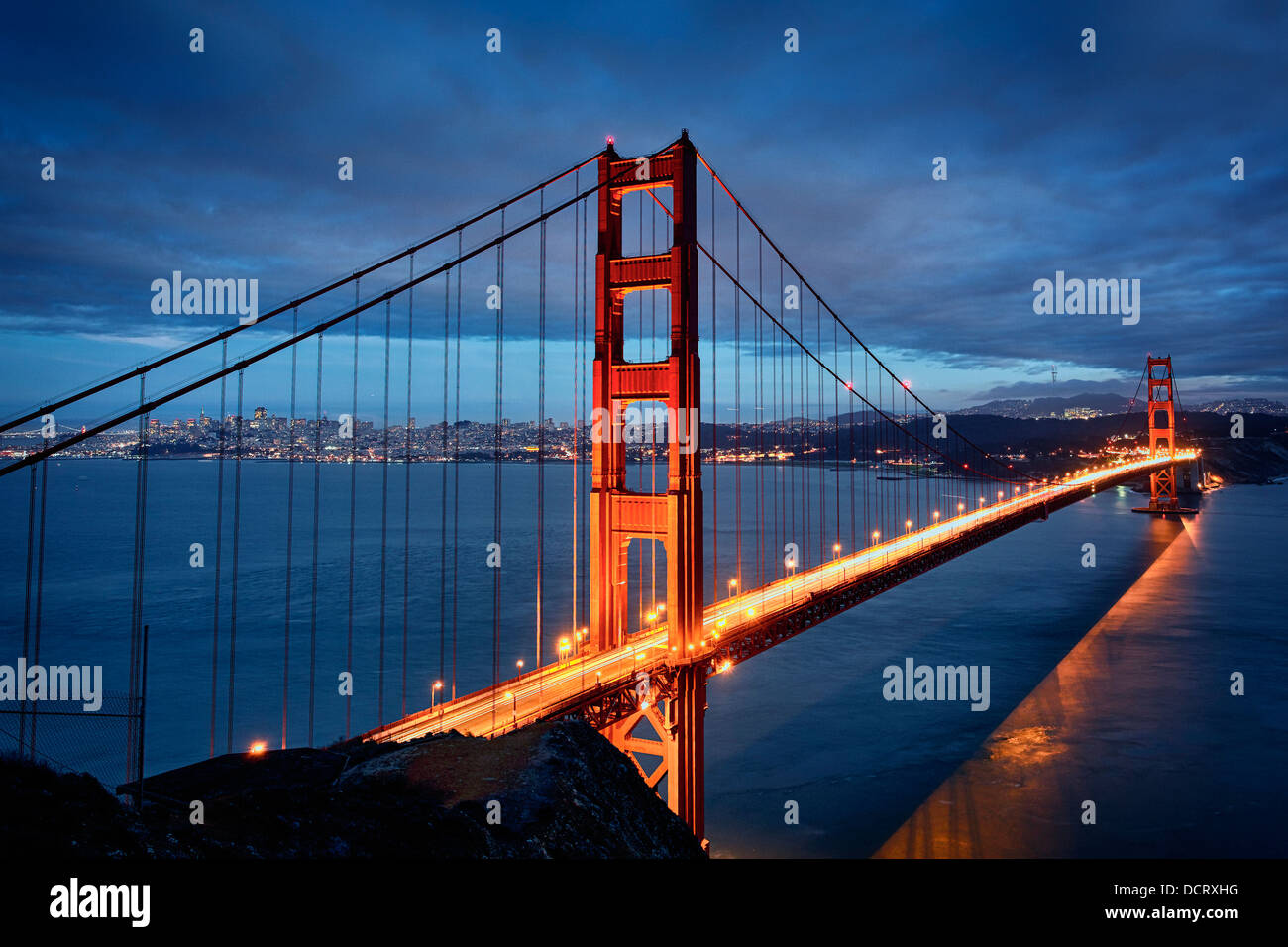 Night scene with Golden Gate Bridge Stock Photo - Alamy