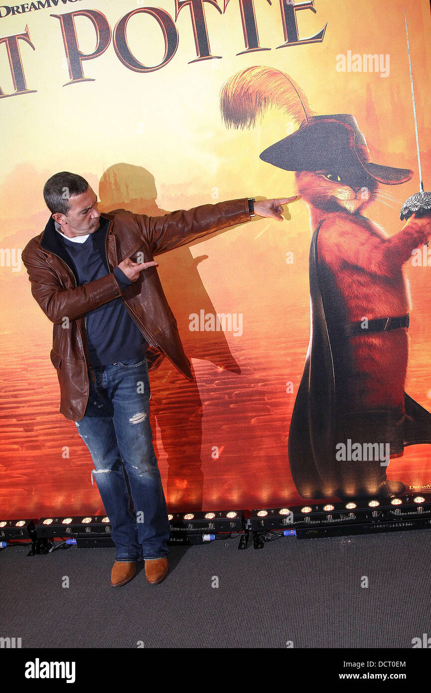 Antonio Banderas, at the 'Puss In Boots' premiere at UGC Normandie