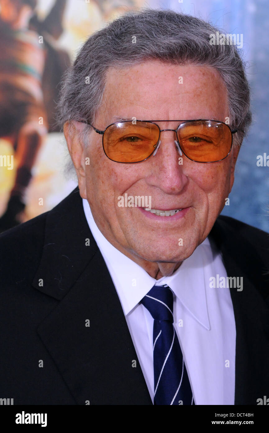 Tony Bennett The 'Hugo' premiere held at the Ziegfeld Theatre New York ...