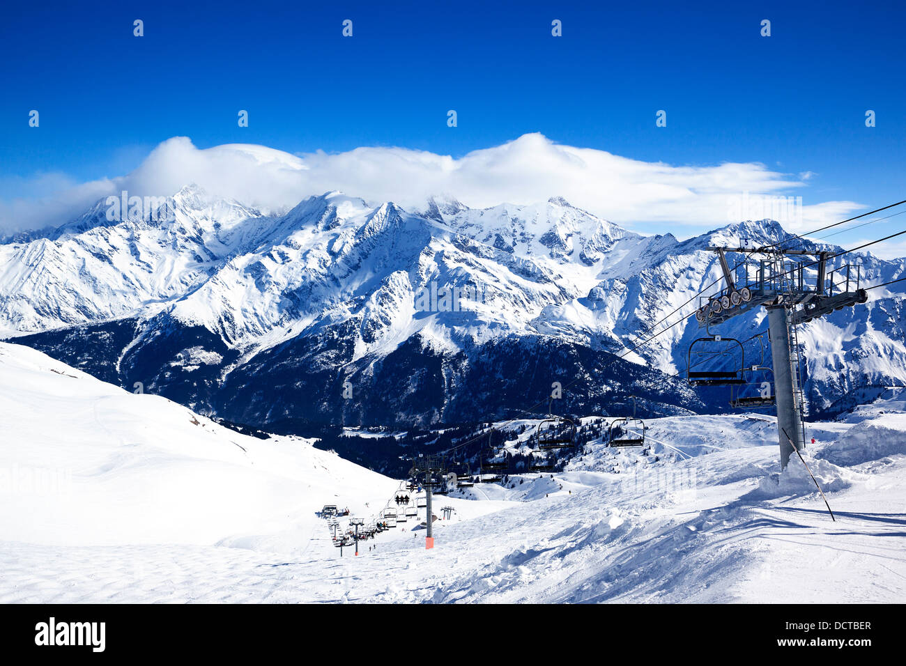 Lift up chair hi-res stock photography and images - Alamy