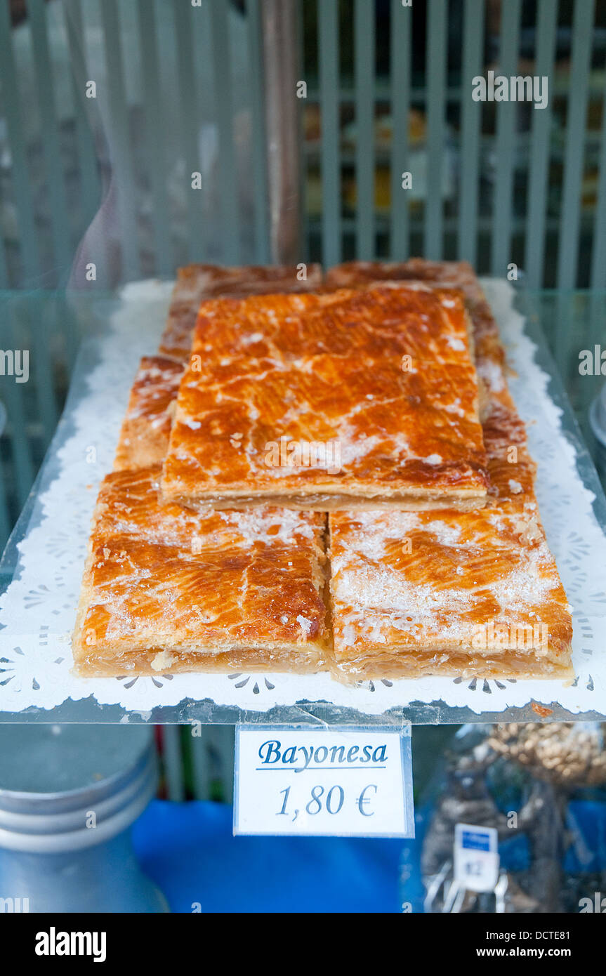 Typical cakes madrid hires stock photography and images Alamy