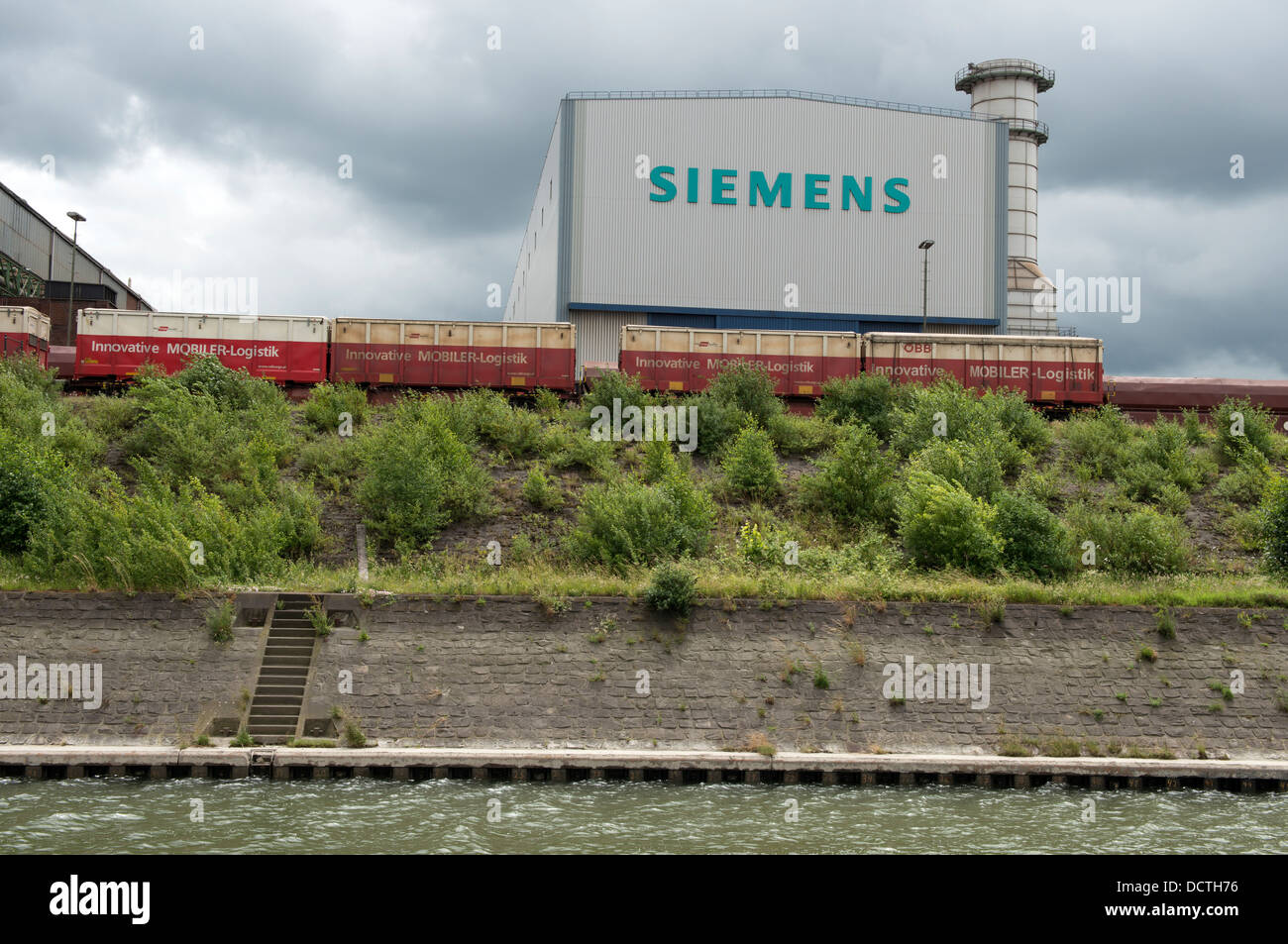 Siemens factory hires stock photography and images Alamy