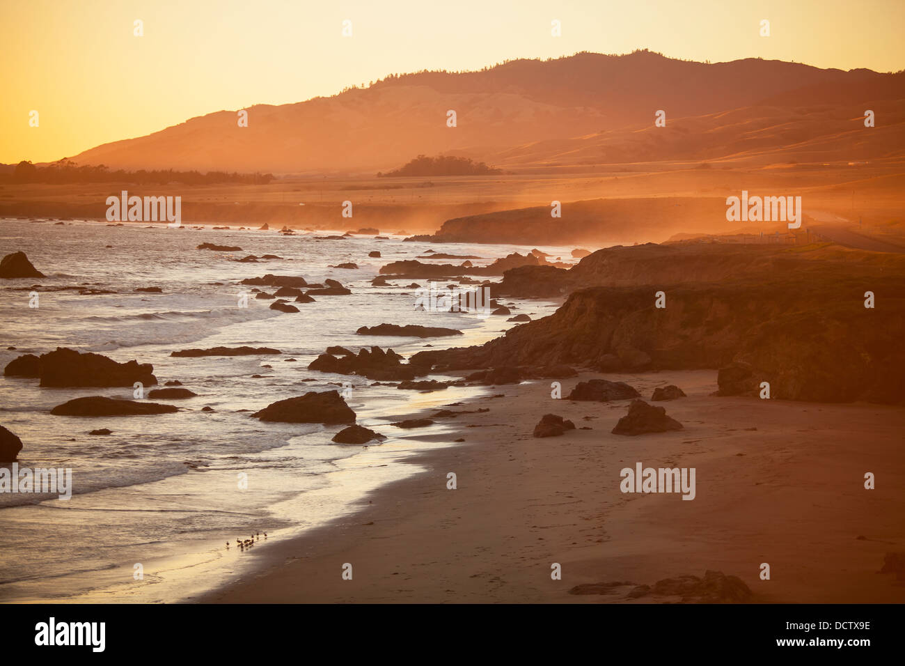 San Simeon Beach Hi res Stock Photography And Images Alamy san-simeon-beach-hi-res-stock-photography-and-images-alamy