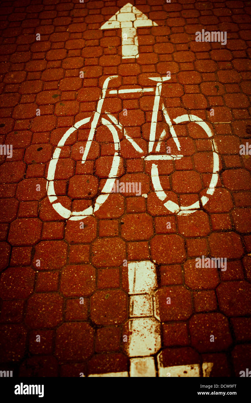 urban traffic concept - bike/cycling lane in a city Stock Photo - Alamy