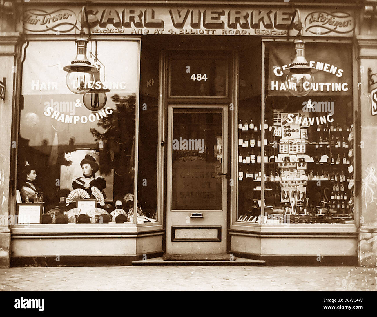 Barber Shop early 1900s Stock Photo Alamy