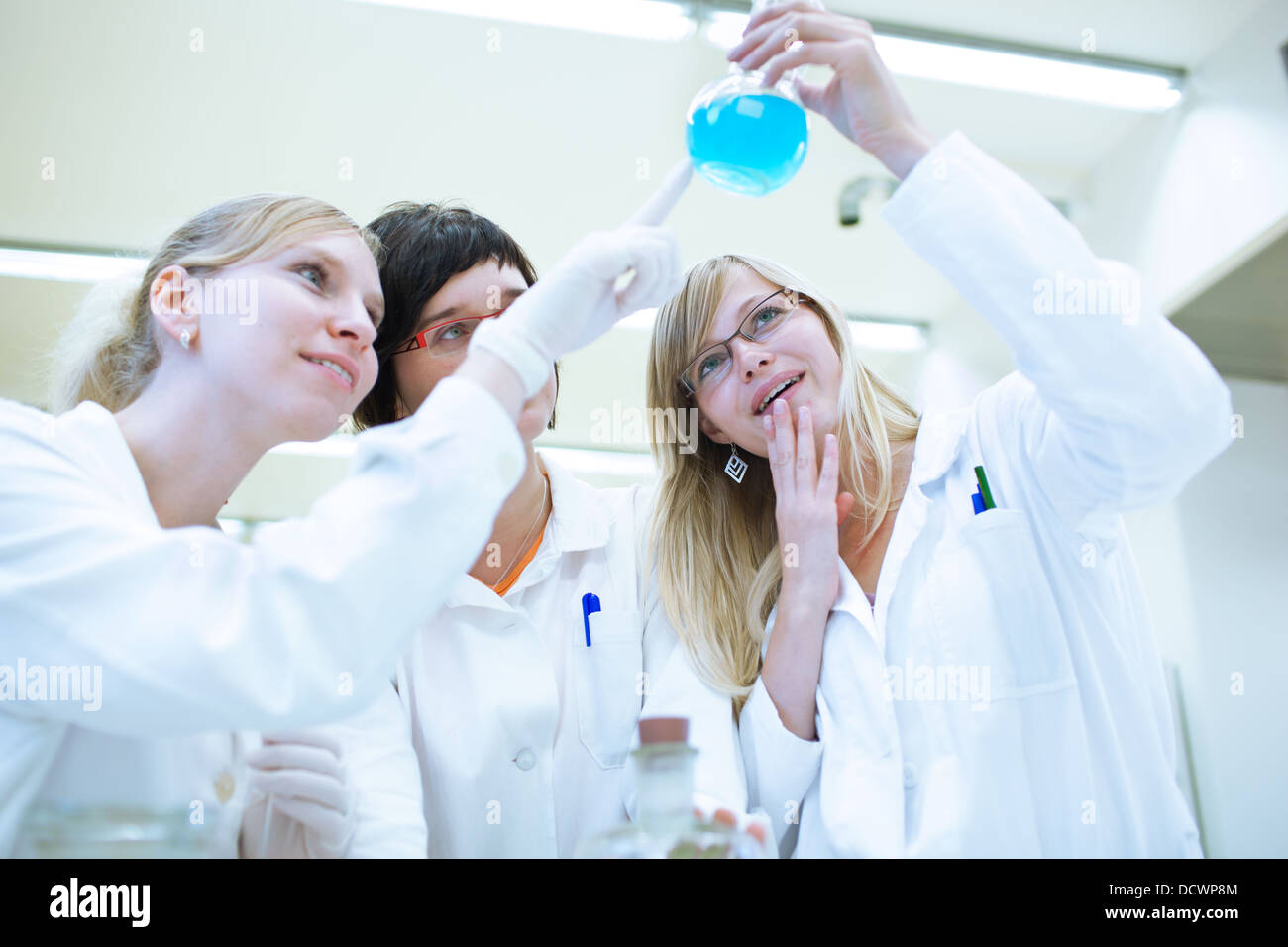 female researcher carrying out research in a chemical lab Stock Photo ...