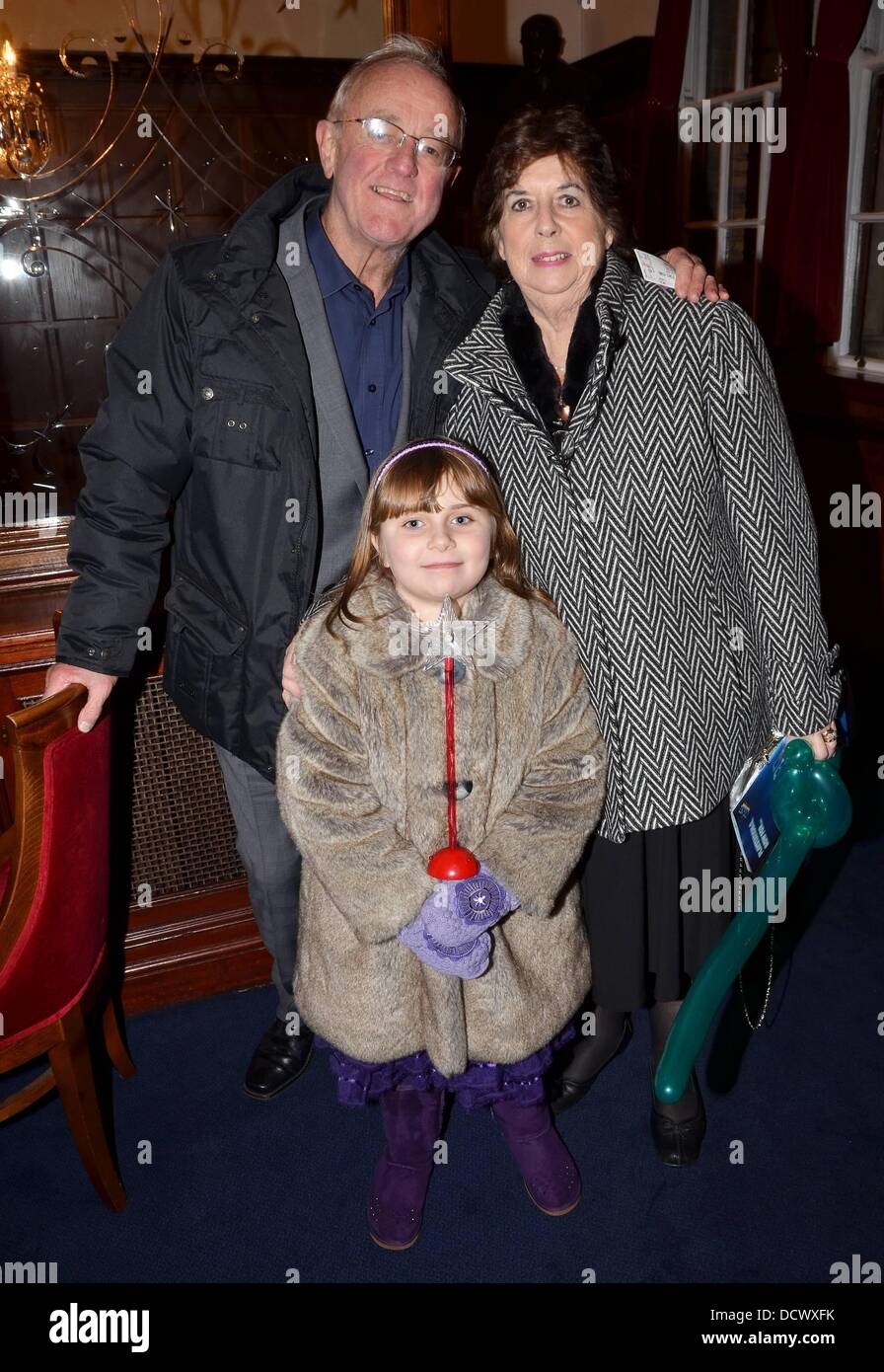 kelly wife april dowling