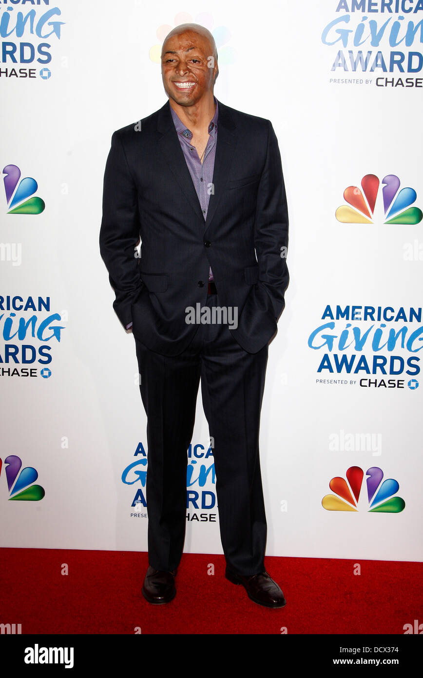 J.R. Martinez The 1st annual American Giving Awards held at the Dorothy Chandler Pavilion - Arrivals Los Angeles, California - 09.12.11 Stock Photo