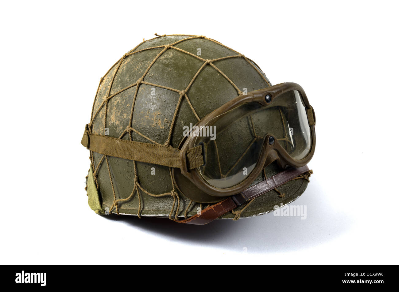 Helmet for military hi-res stock photography and images - Alamy