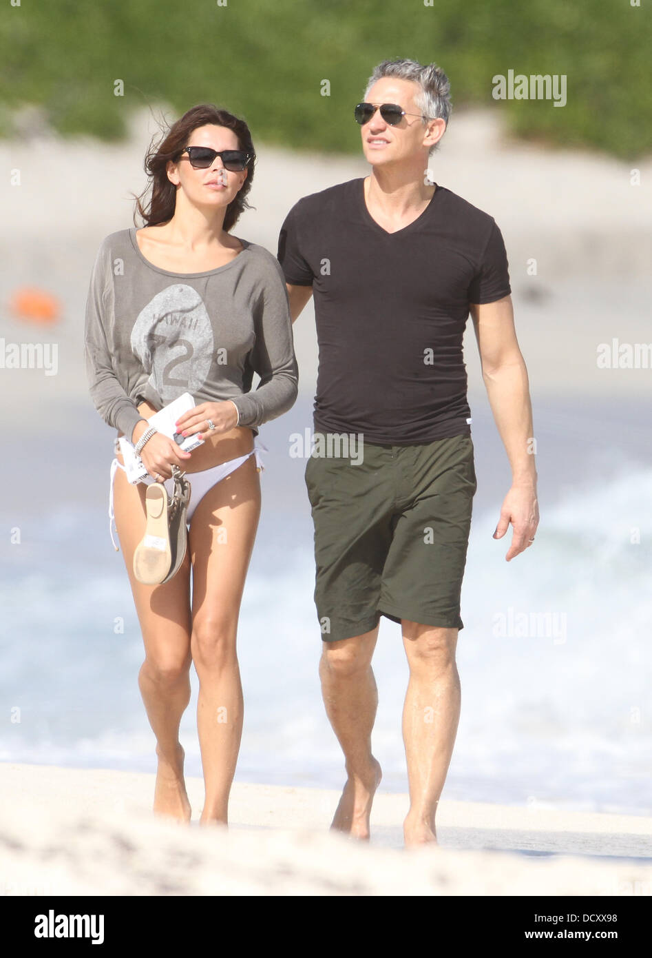Gary Lineker with his wife Danielle Lineker take a romantic stroll ...