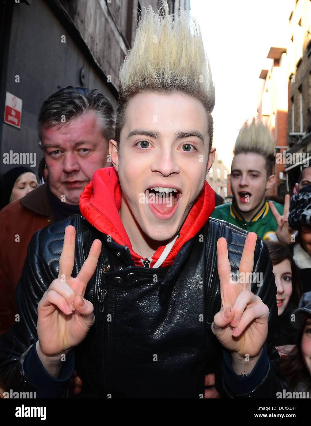 Stage dressing room door hires stock photography and images Alamy