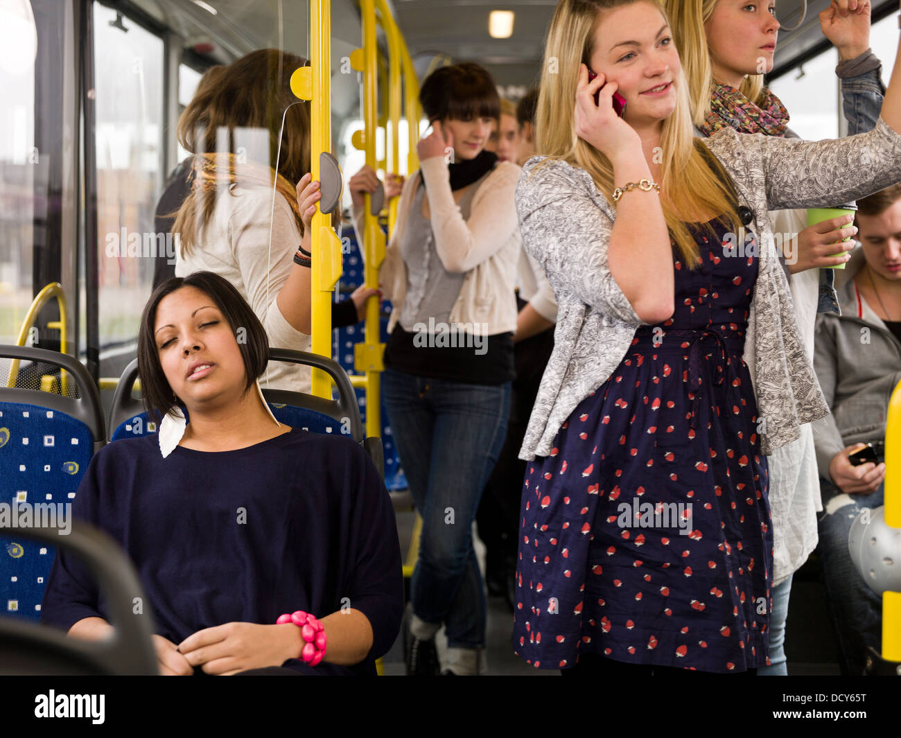 People sleeping on train hi-res stock photography and images - Alamy