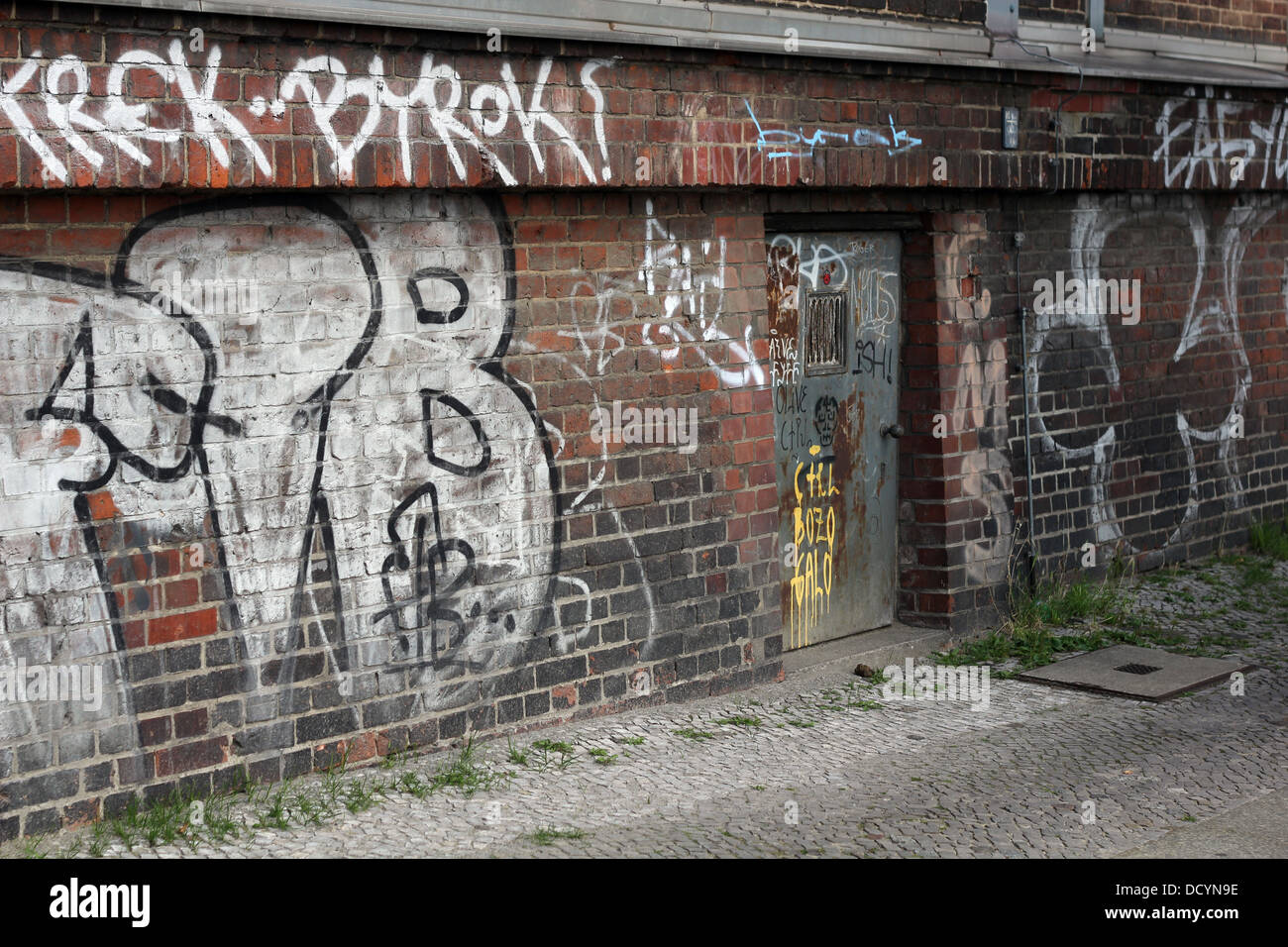 wall with graffiti in berlin, germany Stock Photo - Alamy