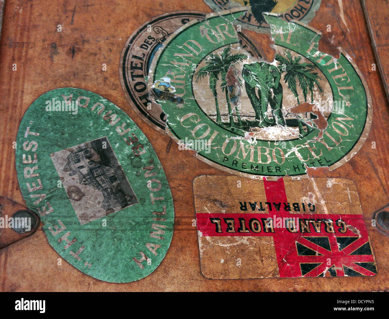 Grand Oriental Hotel, Columbo,Ceylon,Luggage and old luggage labels, cases boxes Stock Photo