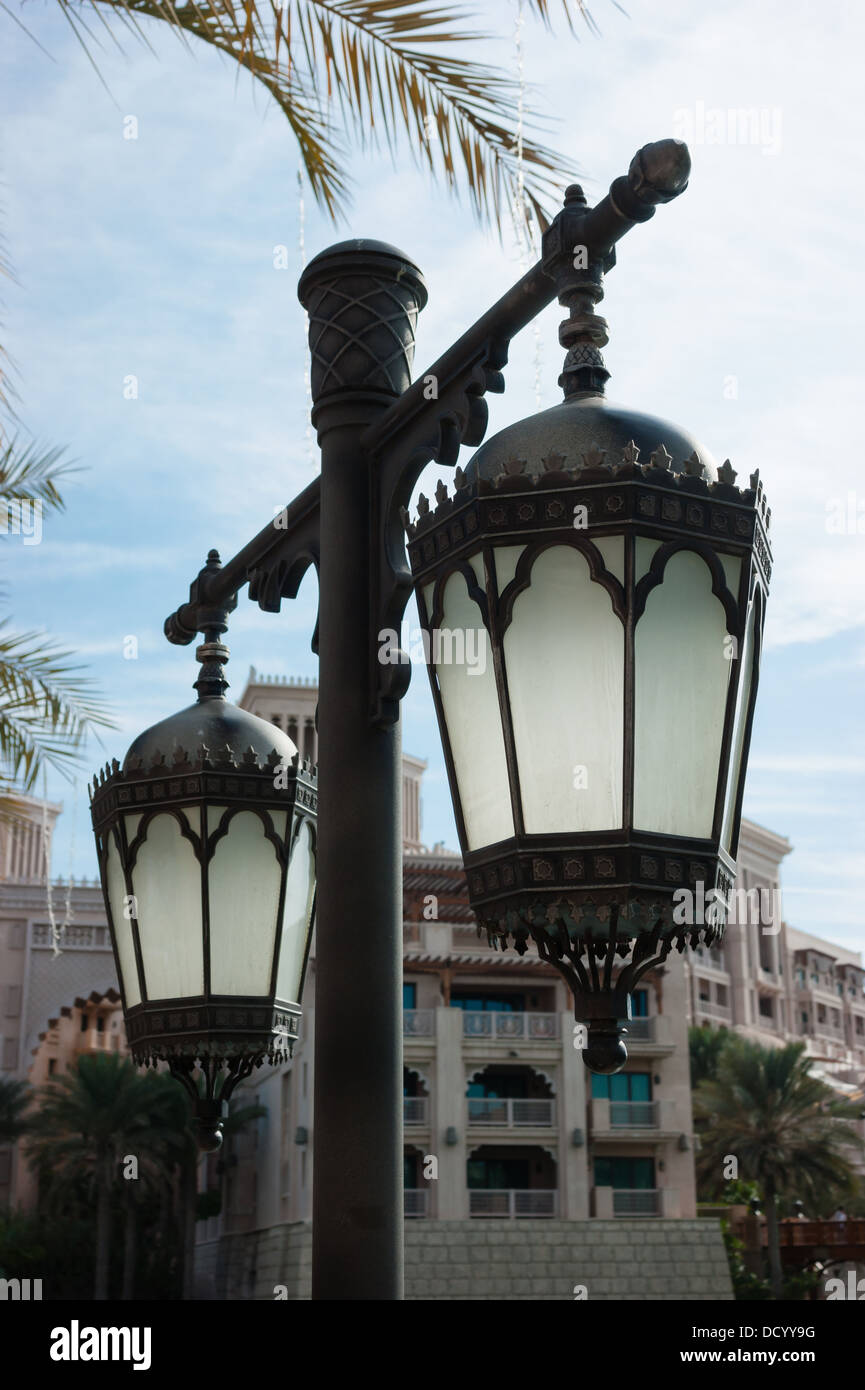 Traditional Arabic metal streetlight Stock Photo Alamy
