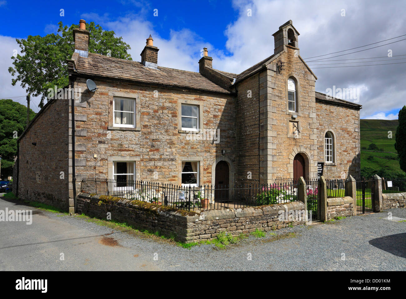 United Reformed Church and Manse in Keld, Swaledale, North Yorkshire,  Yorkshire Dales National Park, England, UK. Stock Photo