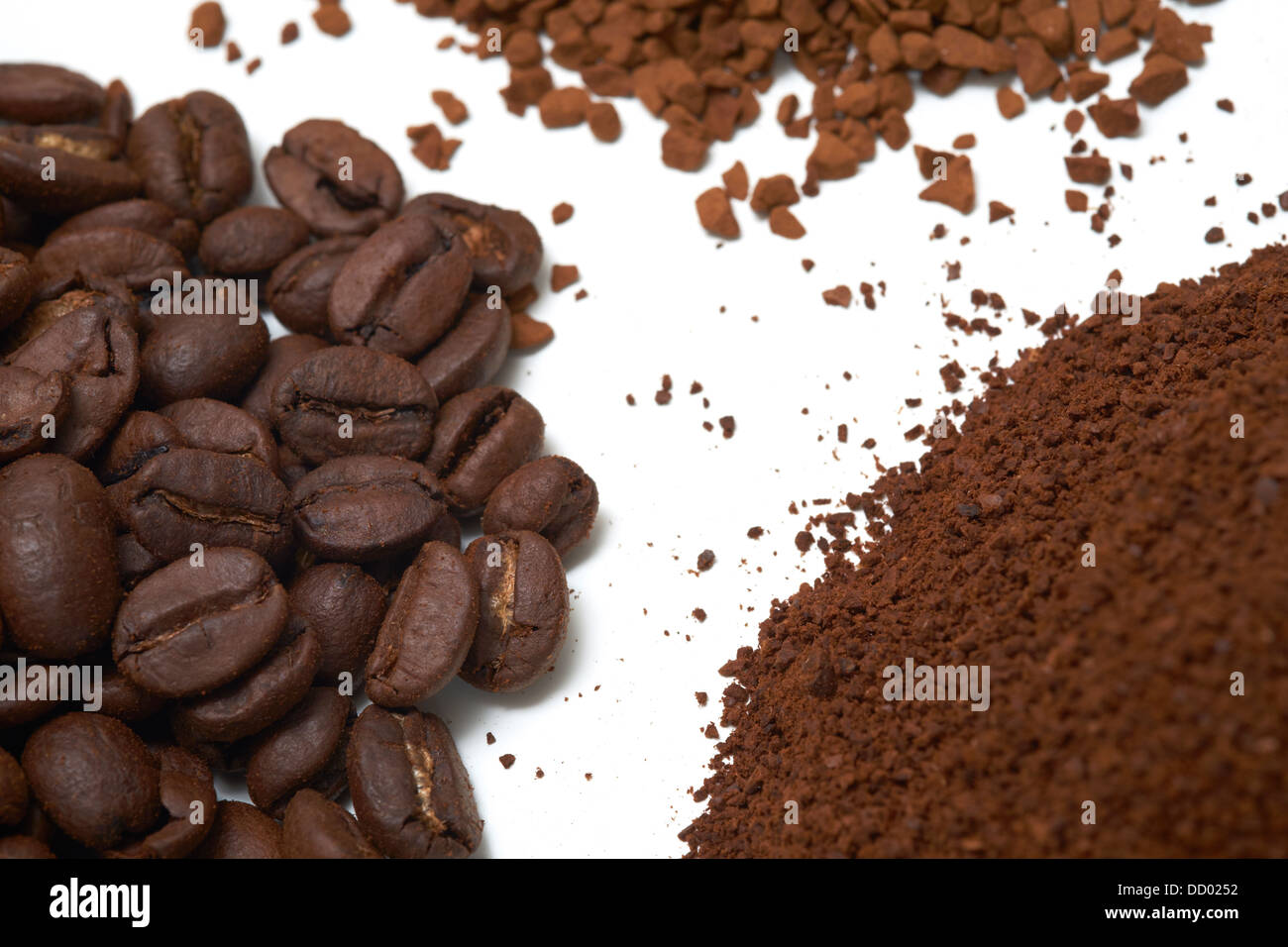 Pile of Coffee Beans Background Stock Photo - Alamy