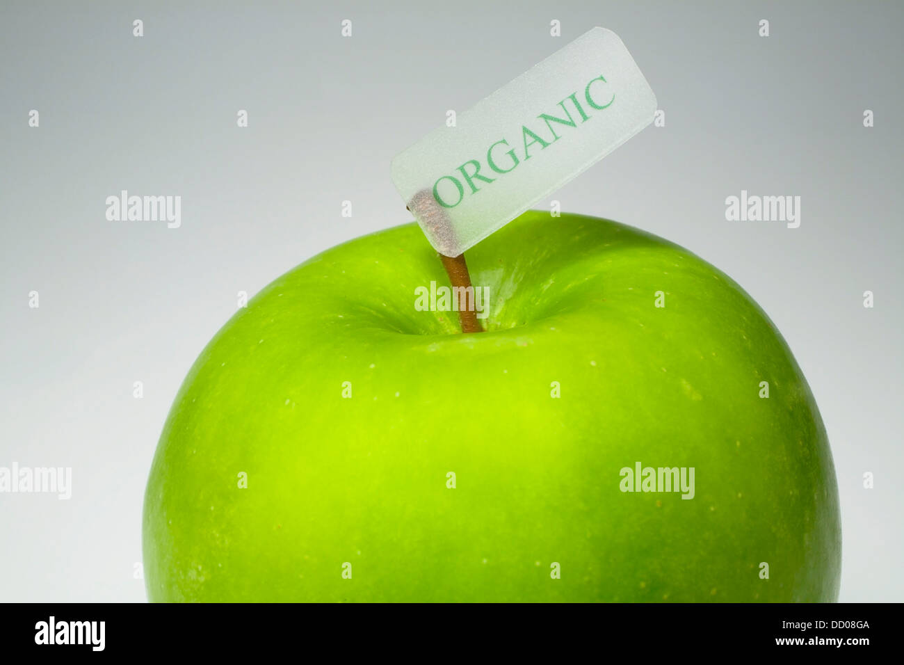 Organic granny smith hi-res stock photography and images - Alamy