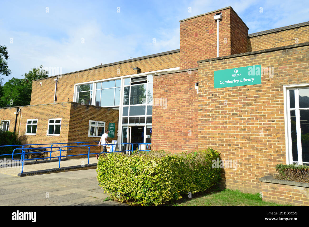 Camberley town centre hires stock photography and images Alamy