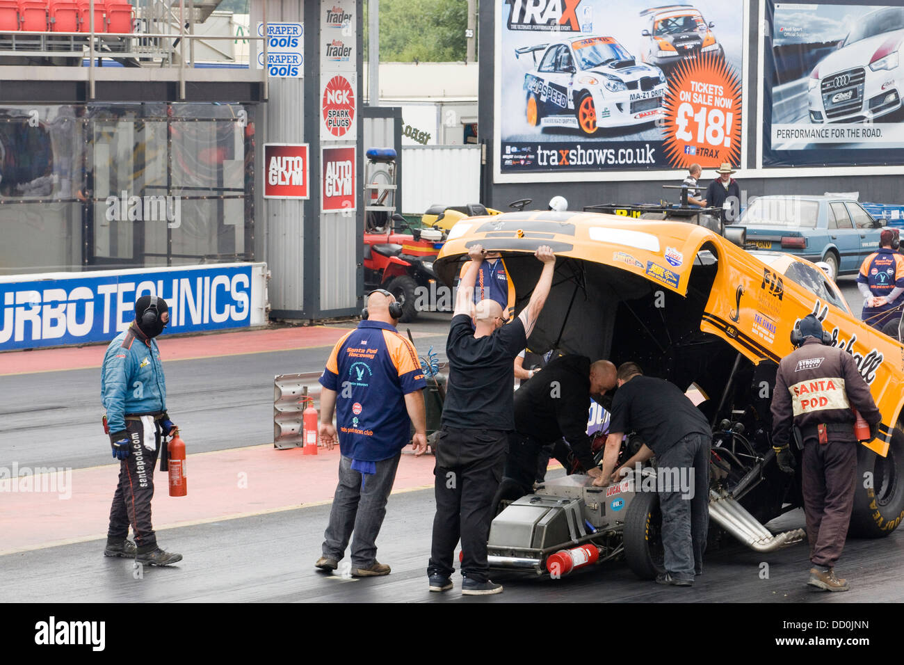 Jason Phelps drives the Marshall Amplification Mustang Funny Car at