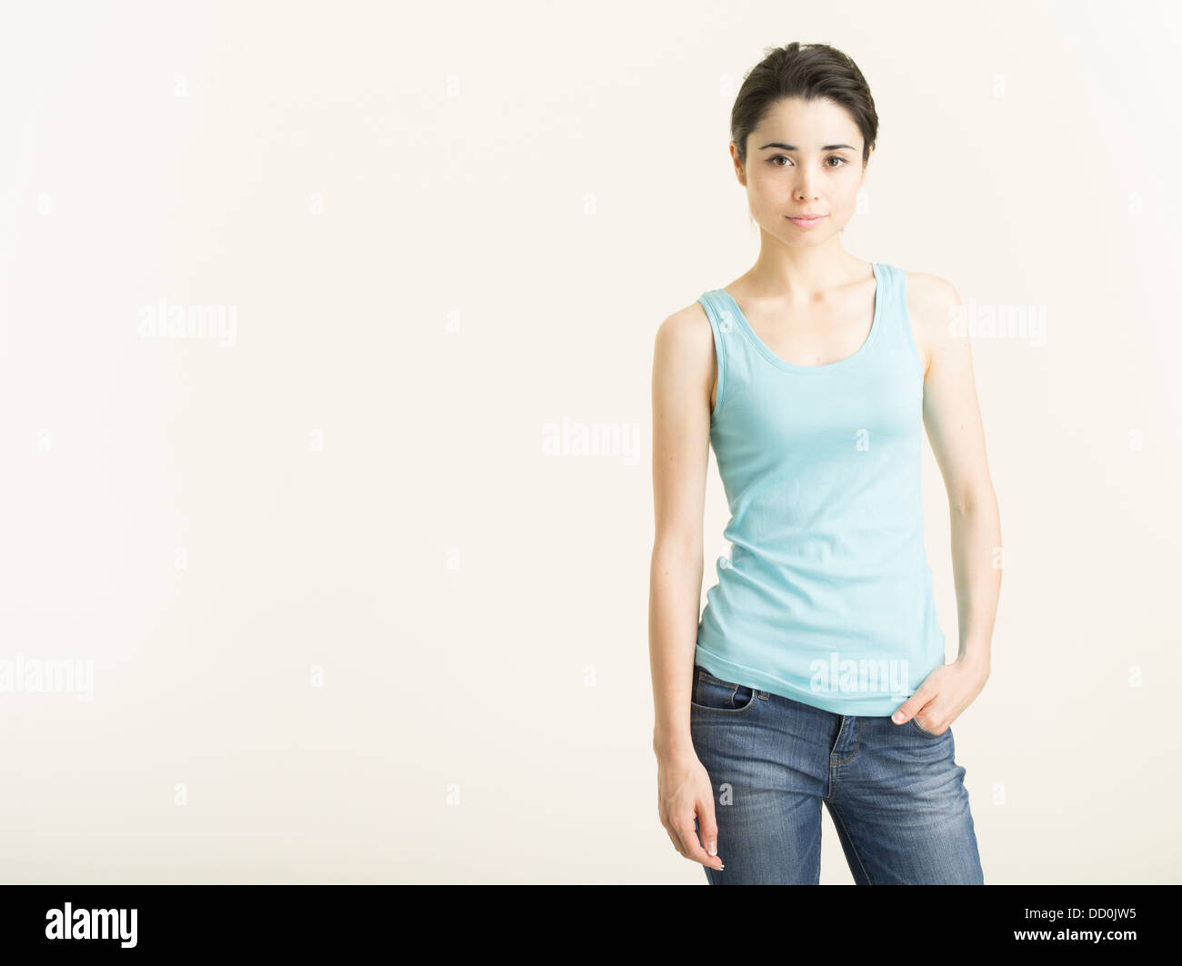 Young Japanese woman in her twenties Stock Photo - Alamy