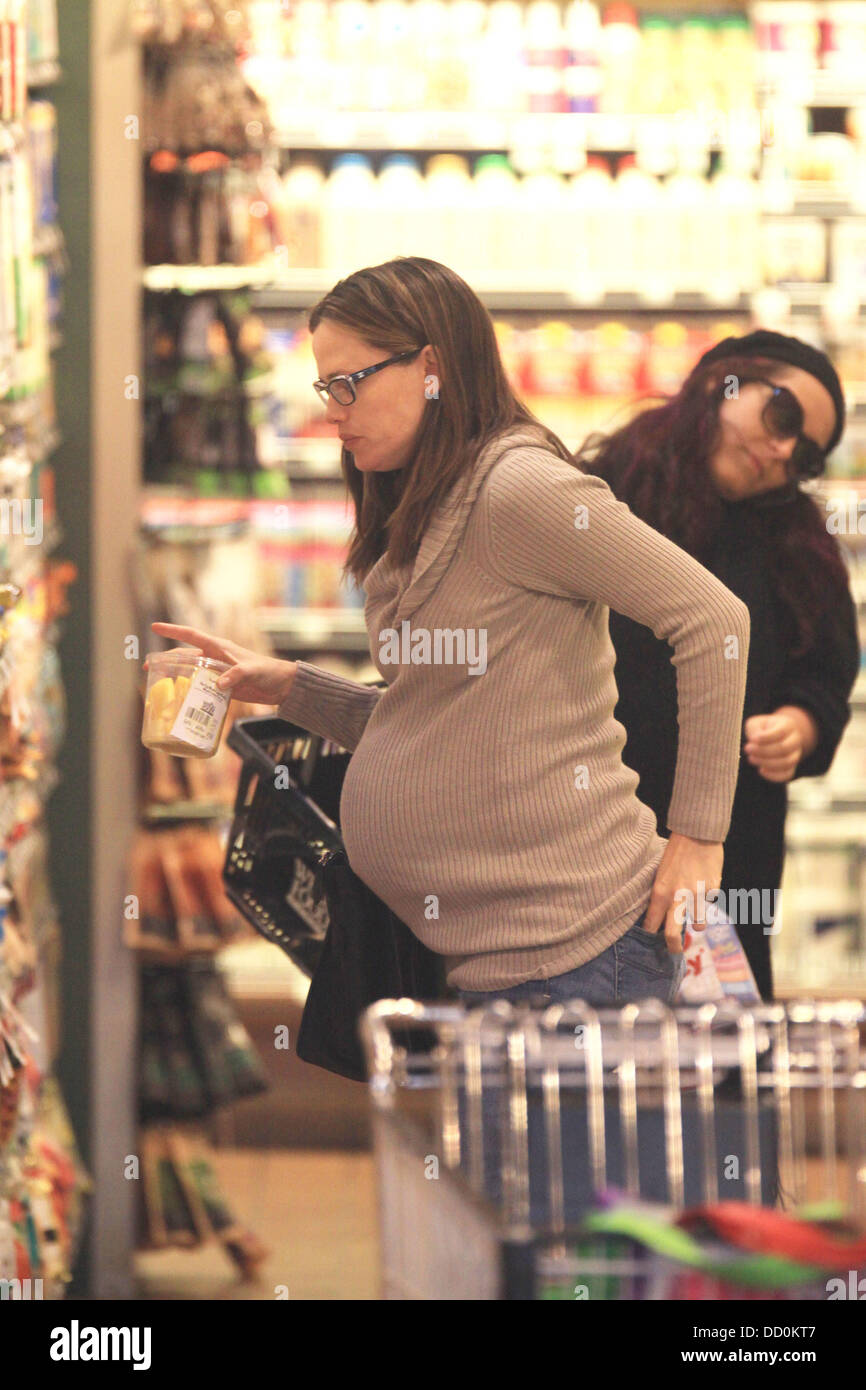 Heavily pregnant Jennifer Garner shops at a fruit market in Brentwood