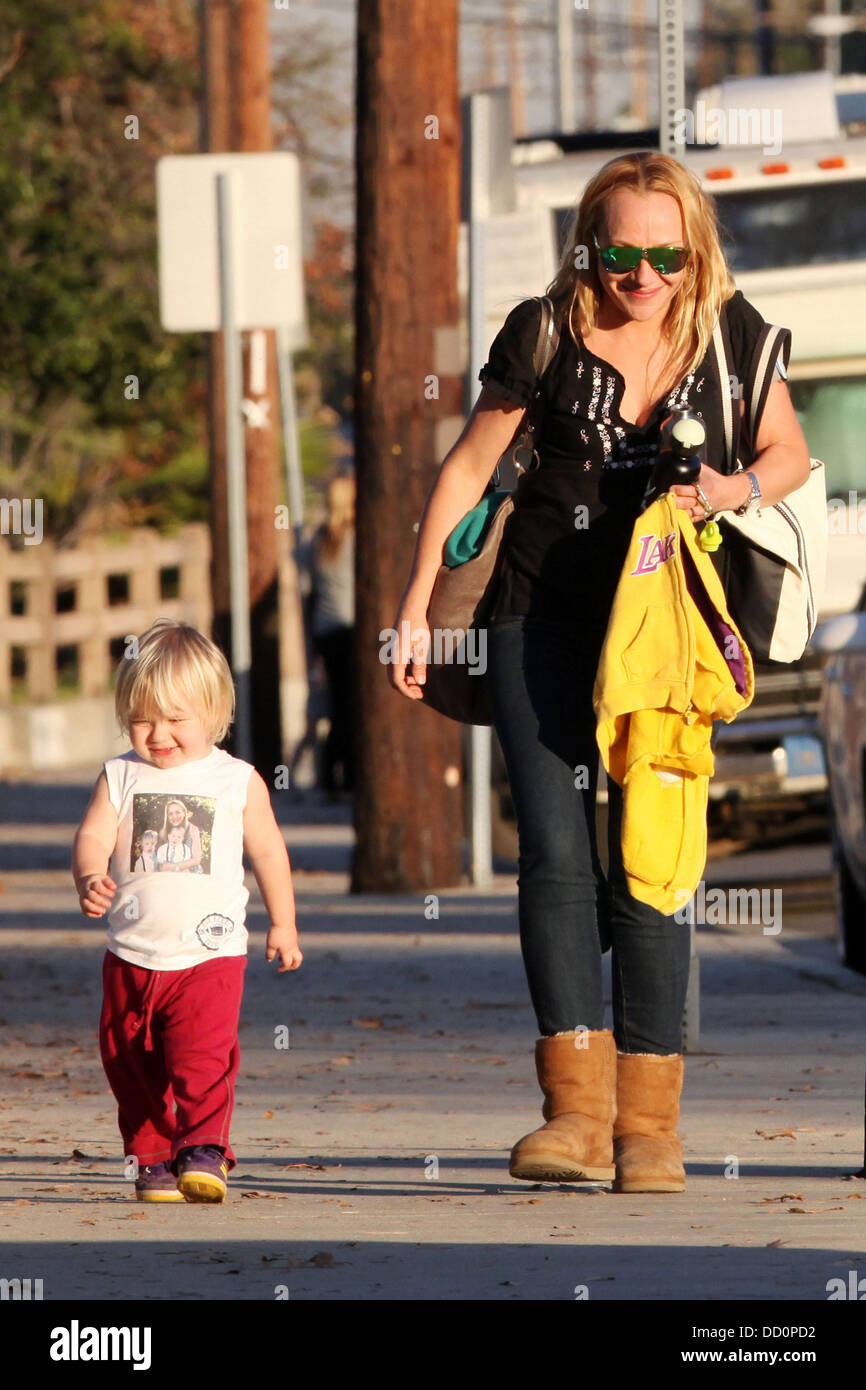 The King of Queens' actress Nicole Sullivan and her son Beckett leave
