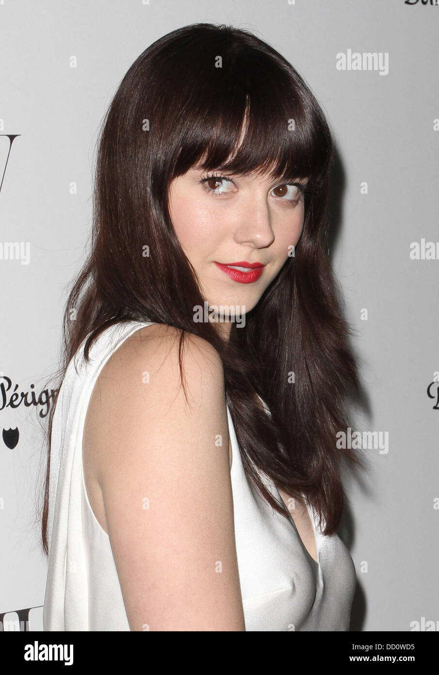 mary elizabeth winstead magazine