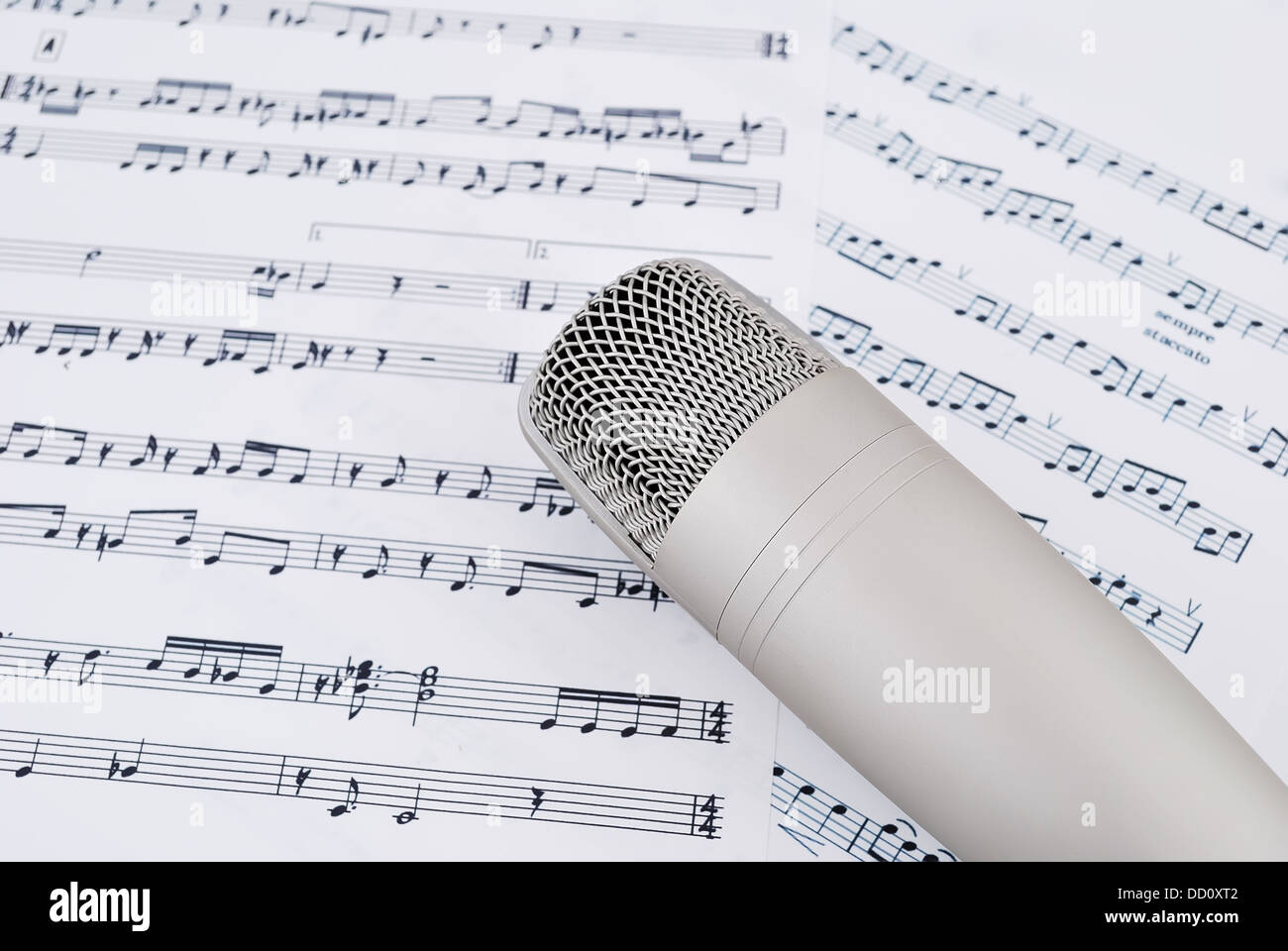 microphone and notes Stock Photo Alamy