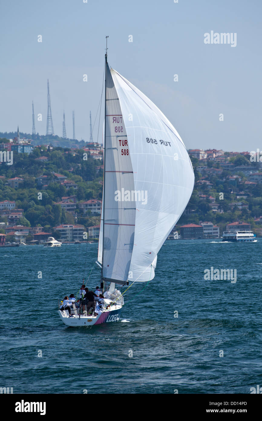 Sailing yacht in the Bosporus in Istanbul, Turkey Stock Photo - Alamy