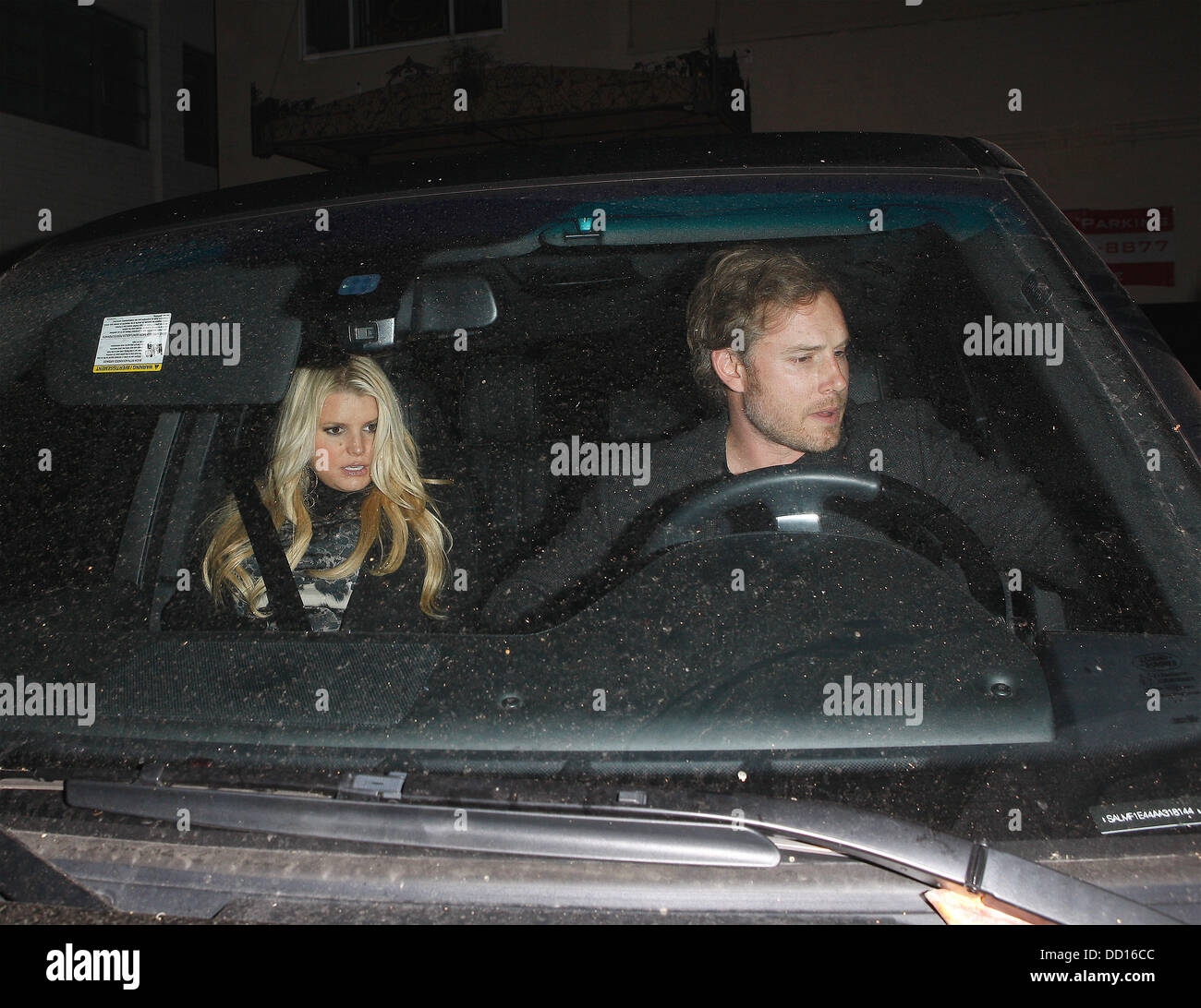Pregnant Jessica Simpson and Eric Johnson leaving Mastro's restaurant