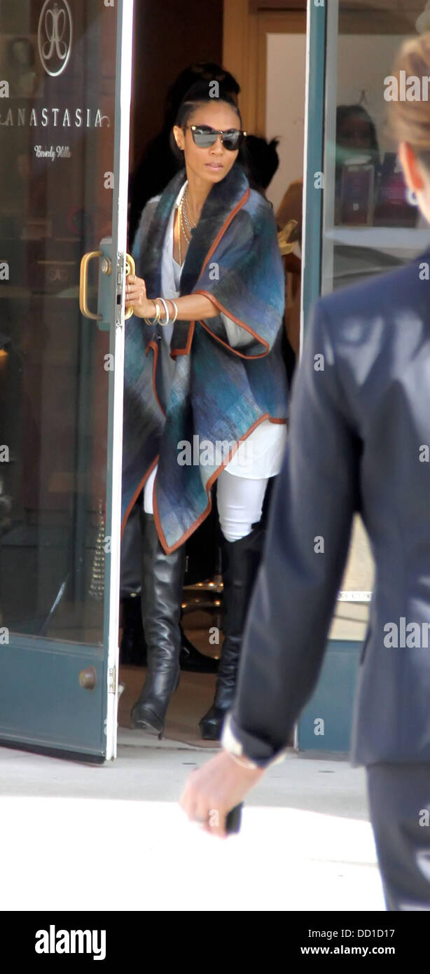 Jada Pinkett Smith leaves Anastasia salon Beverly Hills, California