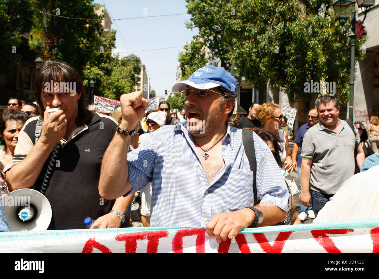 Athens, Greece. 23rd Aug, 2013. Striking state doctors and health ...